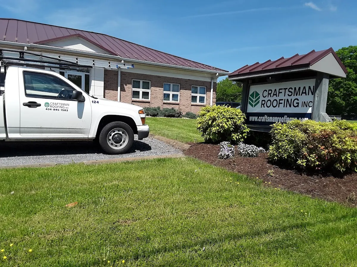 Quality Gutter & Downspout Repair by experienced craftsmen in Woodridge